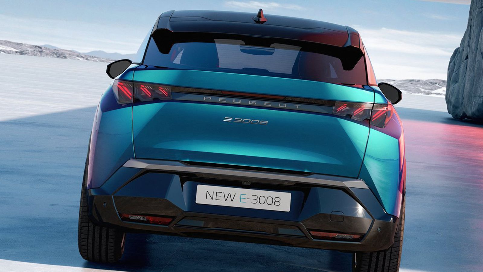 Το ηλεκτρικό Peugeot e-3008 σε νέα χαμηλότερη τιμή